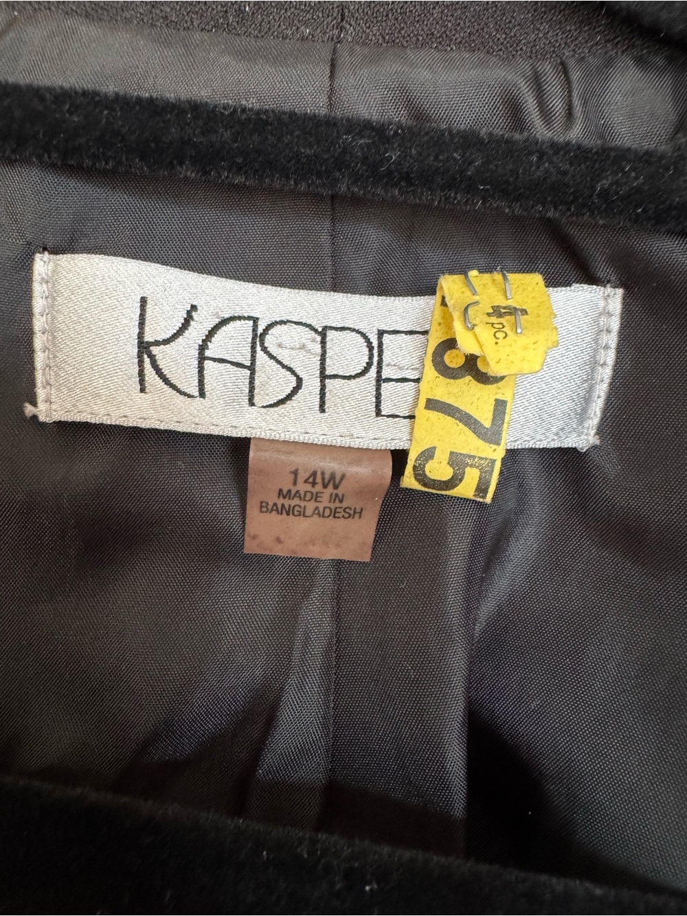 Kasper Black Open-Front Draped Blazer - Picture 2 of 4